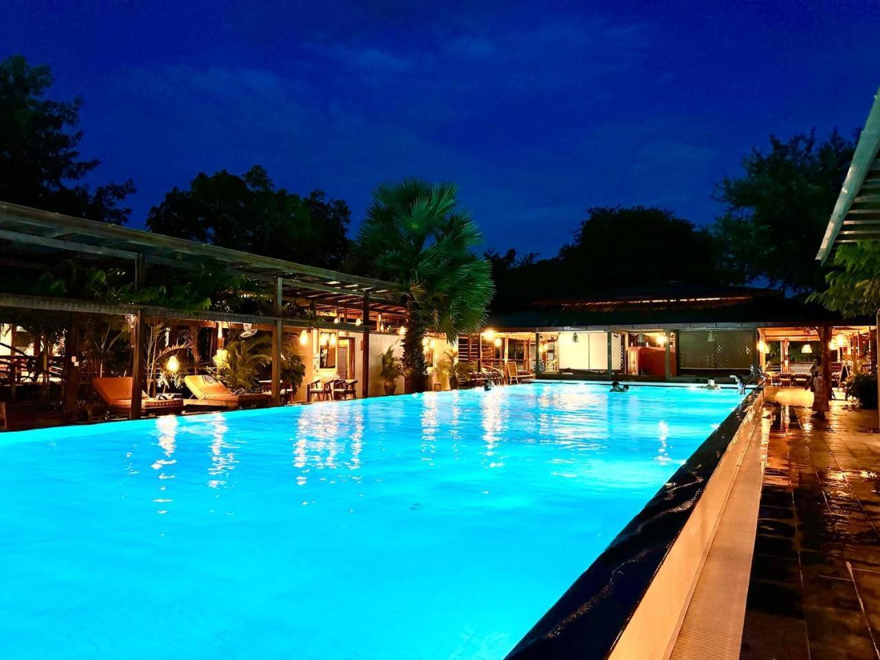 Peam Snea Resort Kampot Exterior photo